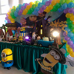 Decoração para festa infantil com tema Meu Malvado Favorito